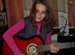 Justynka poskramia gitar
